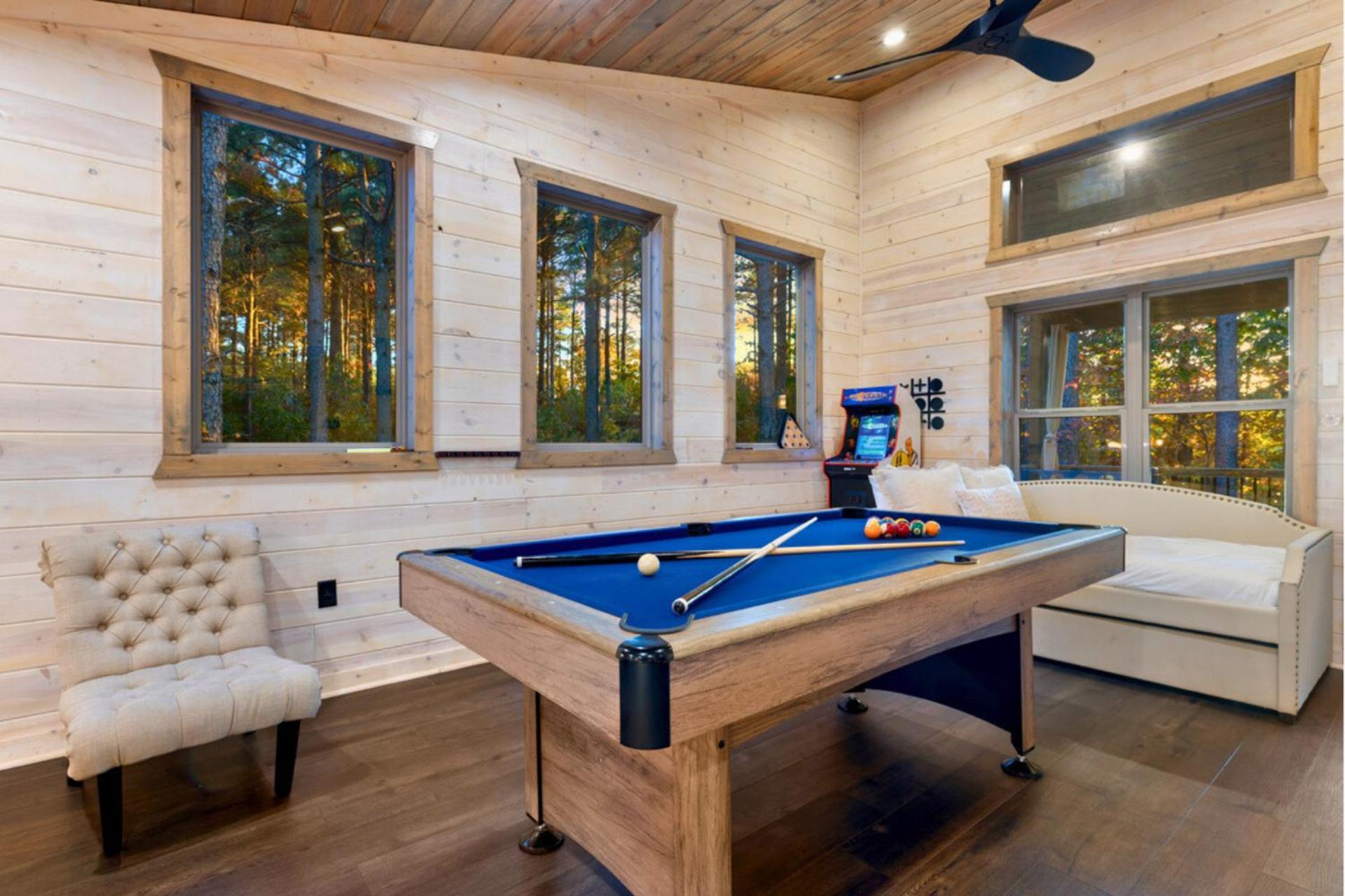 Lux,Hot Tub,Atv,Hiking,Pickleball,Firepit,Arcade Broken Bow Dış mekan fotoğraf